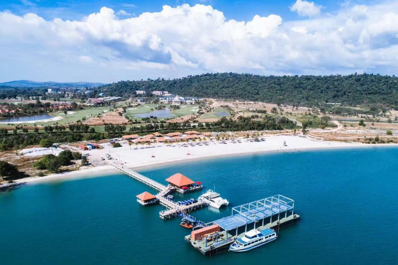 Dara Sakor Golf Hotel Krŏng Kaôh Kŏng Buitenkant foto